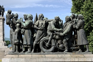 soviet army monument fragment 2015 01 as