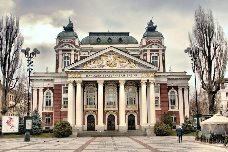 national theater 2018_01_as_hdr.jpg