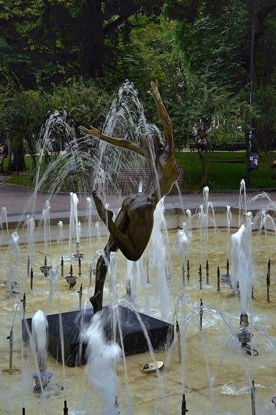city garden fountain.2021.05_as.jpg