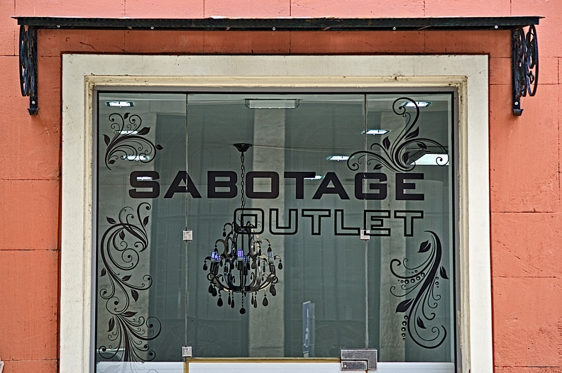 sabotage outlet 2022.01_rt.jpg