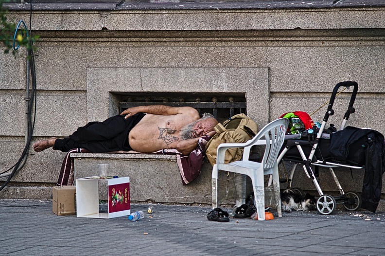 homeless.2022.03_rt.jpg