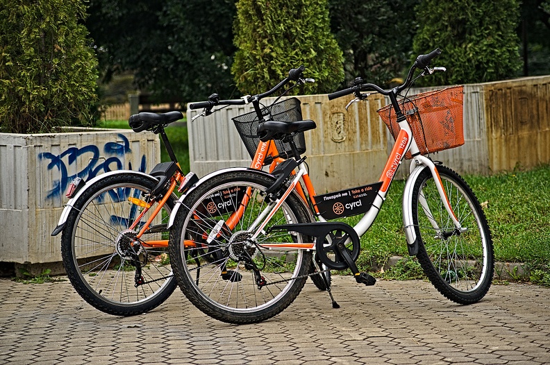 bicycles 2022.01_rt.jpg