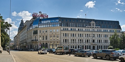 alexander batenberg square 2022.02 rt