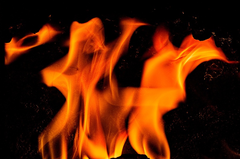 flames.2009.046_rt.jpg
