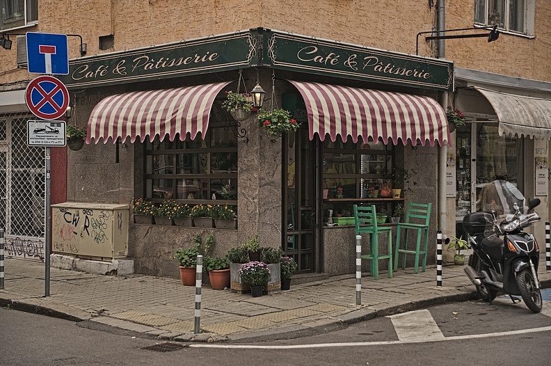 café & pâtisserie.2019.02_rt.jpg