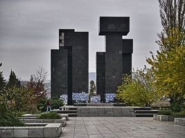 monument.2007.01 rt