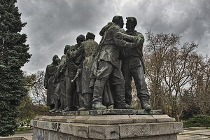 soviet army monument sculpture 2023.02 rt