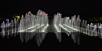 NDK fountain night 2023.05 rt (2)