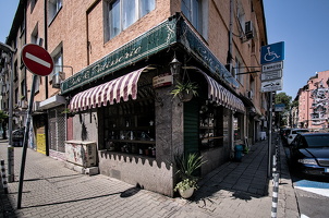 café &amp; pâtisserie 2025.01 dt d810
