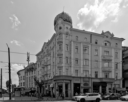hotel lion 2025.02 dt bw